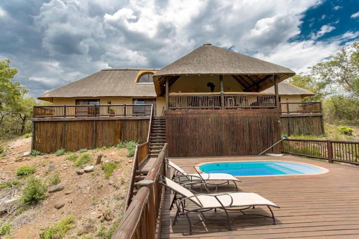 Stunning Mountain Views From A 3-Bedroom Home With Pool Ходспруит Екстериор снимка